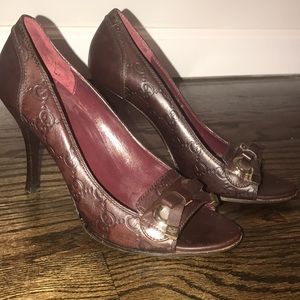 AUTHENTIC GUCCI HEELS